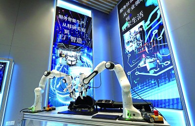 向“新”布局,中国制造挺直“脊梁” 向“新”布局,中国制造挺直“脊梁”