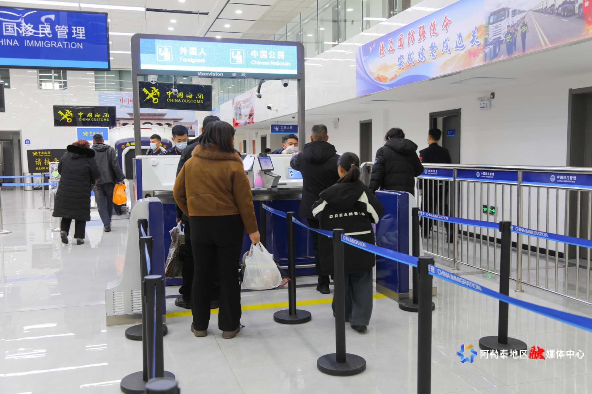 mmexport1764940478528